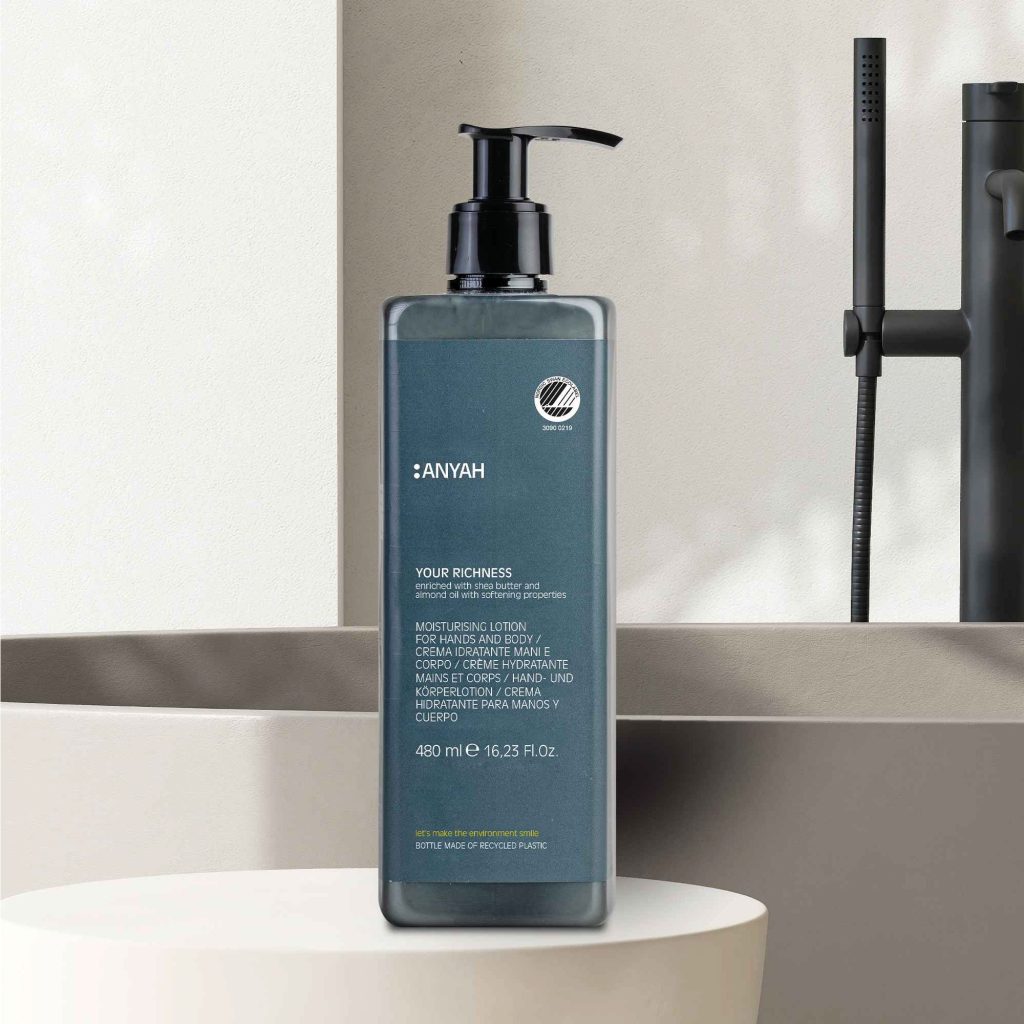 Anyah Moisturising Lotion For Hands And Body With Locked Pump - Nordic Ecolabel Certified (480 ml) - 18Pack